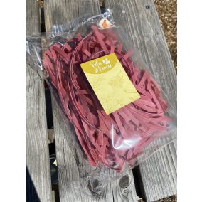 Céklás szélesmetélt tészta tyúktojásból 200g